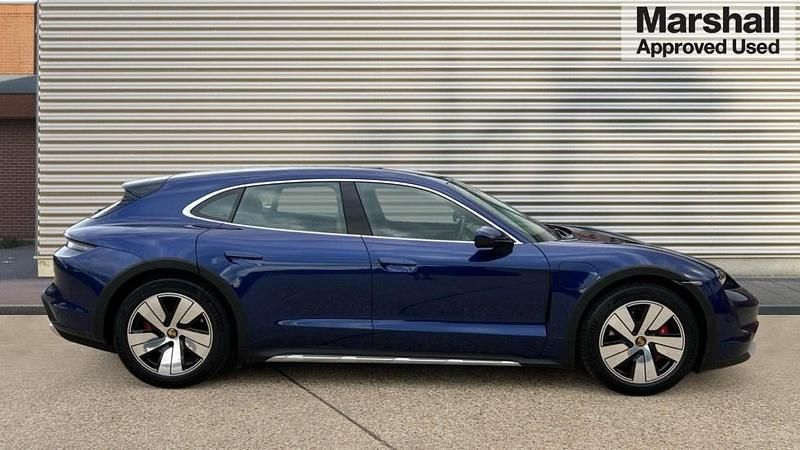 Used Porsche Taycan Cross Turismo 419 kW (571 HP) 2023 Blue Sedan
