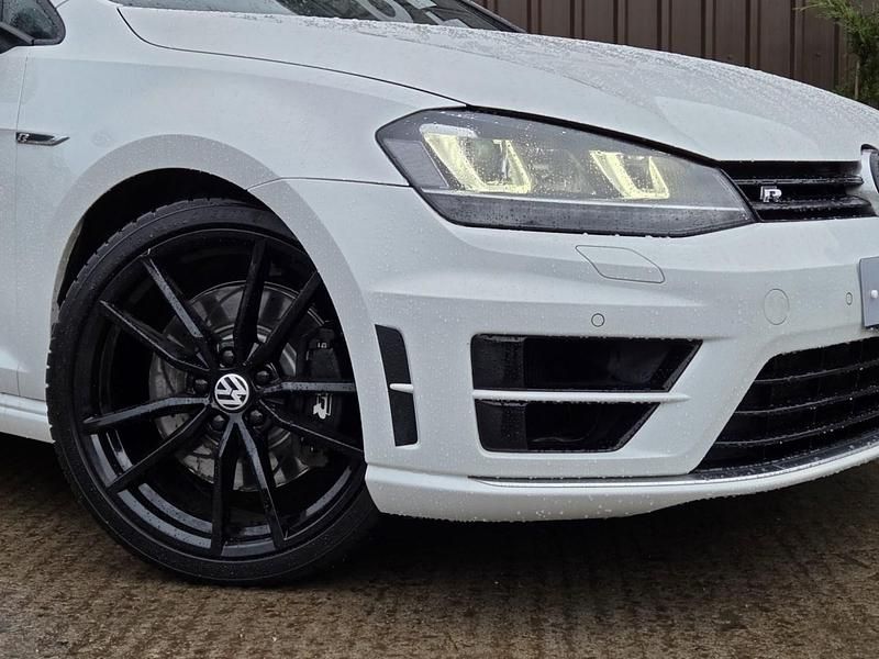 Używany VW Golf VII R 2014 Biały Hatchback