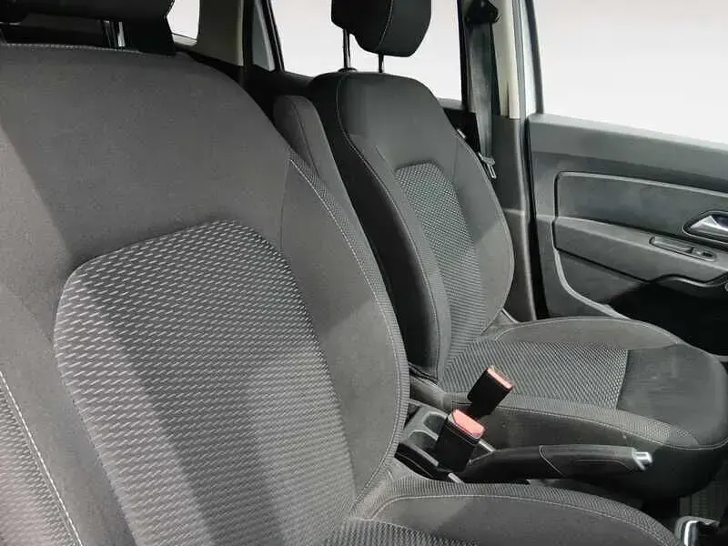Used Dacia Duster Comfort 2019 White SUV