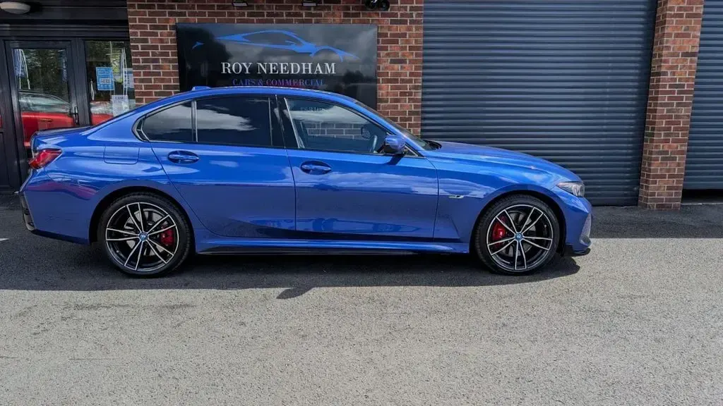 Used BMW 330 M Sport 292 HP (214 kW) 2023 Blue Sedan