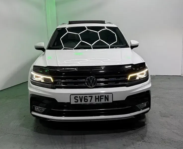 Used VW Tiguan R-line 150 HP (110 kW) 2017 White SUV