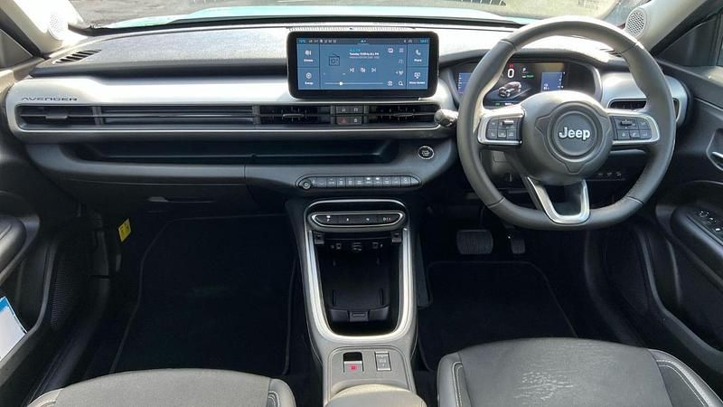 Used Jeep Avenger EV Summit 113 kW (154 HP) 2025 Blue SUV