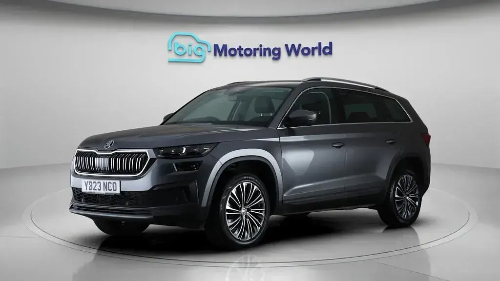 Used Skoda Kodiaq SE L Executive 150 HP (110 kW) 2023 Grey SUV