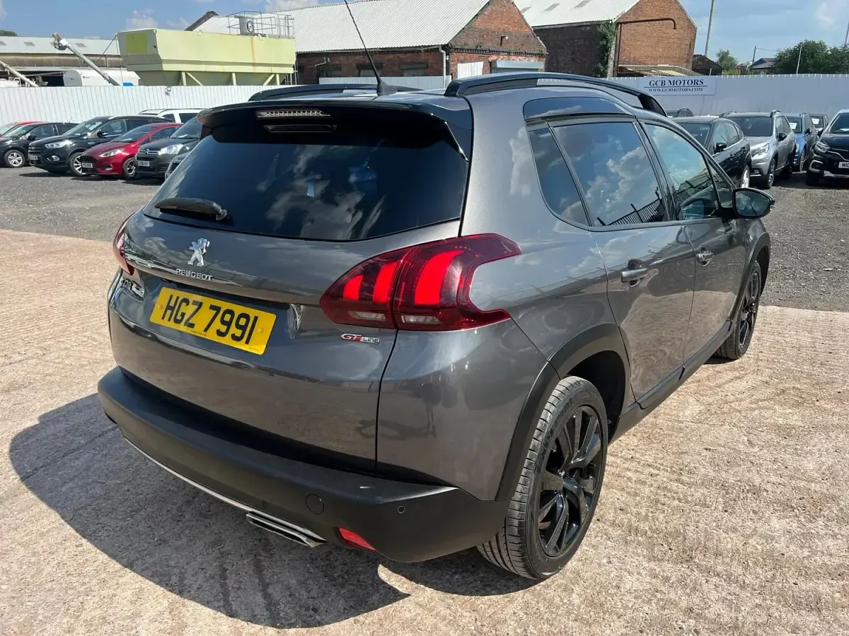 Usado Peugeot 2008 GT-line 2017 Cinzento SUV