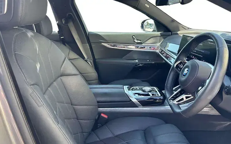 Used BMW 750e M Sport 489 HP (359 kW) 2025 Grey Sedan