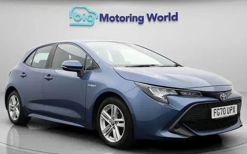 Used Toyota Corolla 122 HP (89 kW) 2020 Hatchback