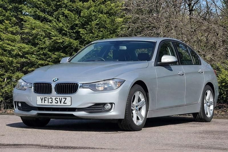 Used BMW 320 Impressive 2013 Silver Sedan