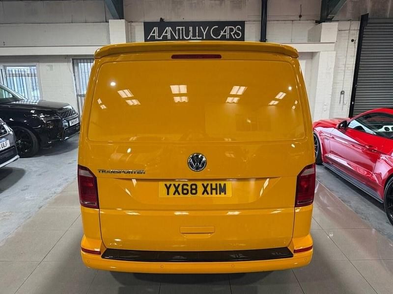 Usado VW Transporter Trendline 2018 Amarillo Van