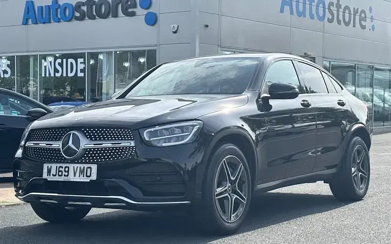 Second-hand Mercedes GLC220 AMG line 194 CP (142 kW) 2022 Coupe