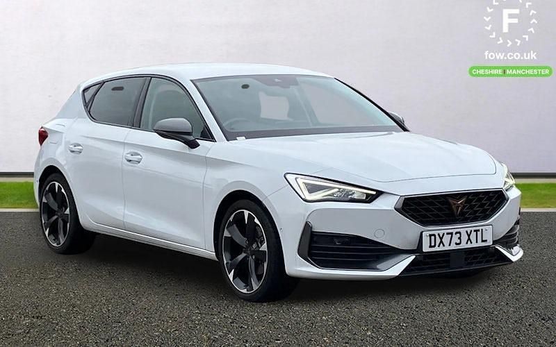 Used Cupra Leon 150 HP (110 kW) 2023 White Hatchback