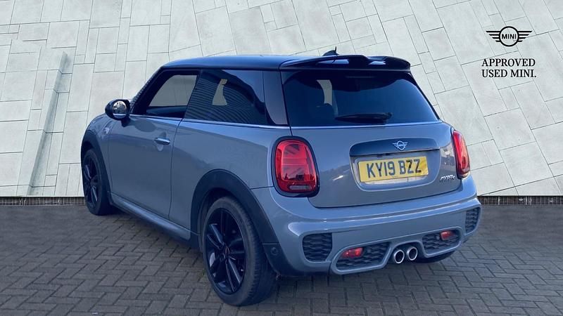 Used Mini Cooper S Hatch 192 HP (141 kW) 2019 Grey Hatchback