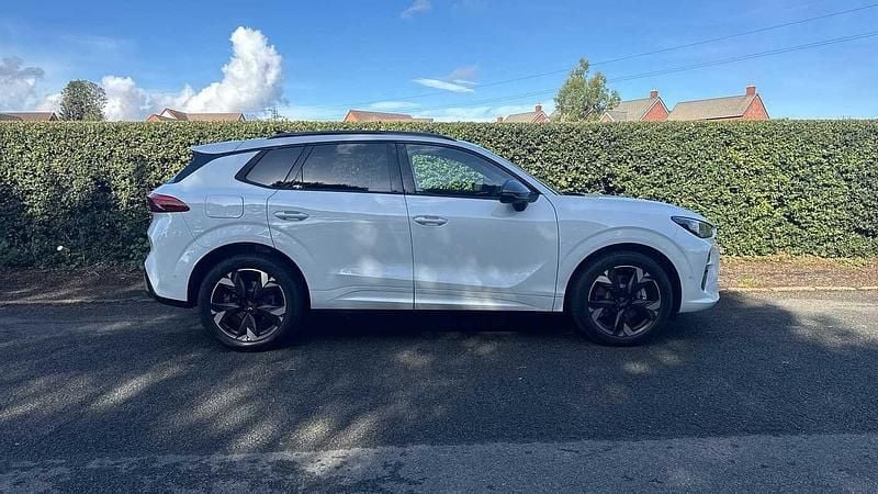 Used Cupra Terramar 2025 Glacial white SUV