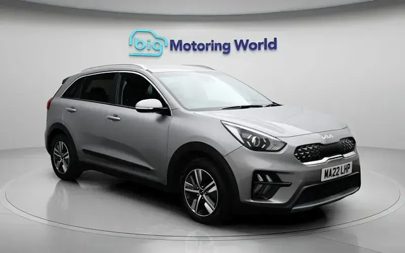 Used Kia Niro 141 HP (103 kW) 2022 Grey SUV