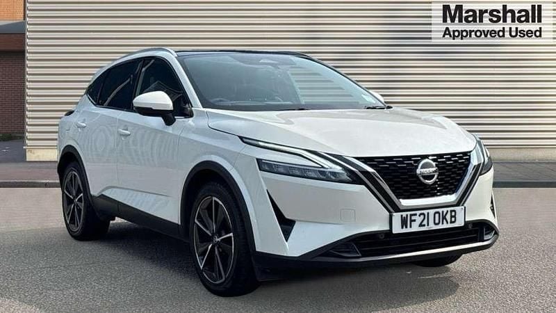 White Used 2021 Nissan Qashqai Tekna SUV | £16,186 (Fair price) - Image 1/4