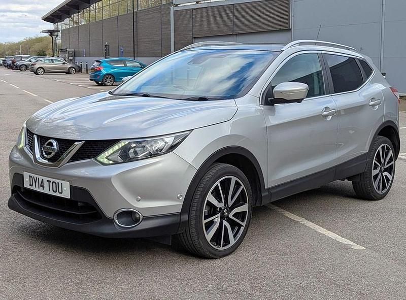 Used Nissan Qashqai S 2014 Silver SUV