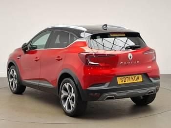 Used Renault Captur R.S. 140 HP (102 kW) 2021 Red/black SUV