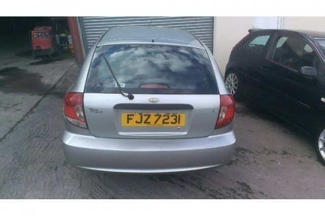 Used Kia Rio 2003 Hatchback