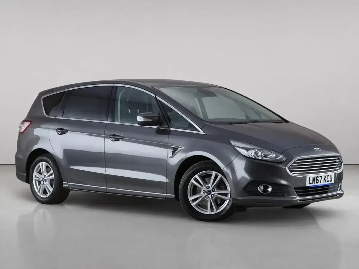 Used Ford S-MAX Titanium 179 HP (131 kW) 2017 MPV