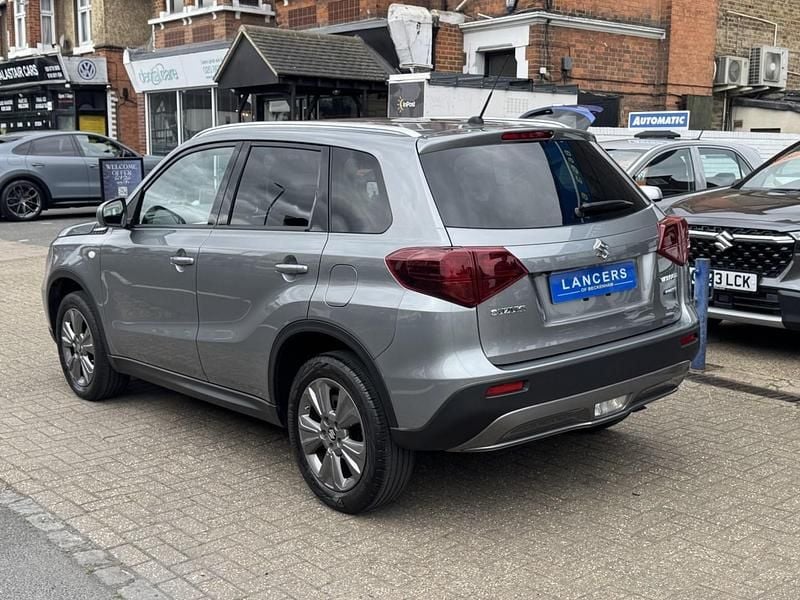 Second-hand Suzuki Vitara SZ-T 129 CP (94 kW) 2023 Gri SUV