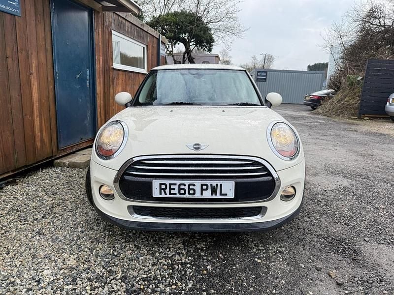 Used Mini Cooper D Hatch 116 HP (85 kW) 2016 White Hatchback