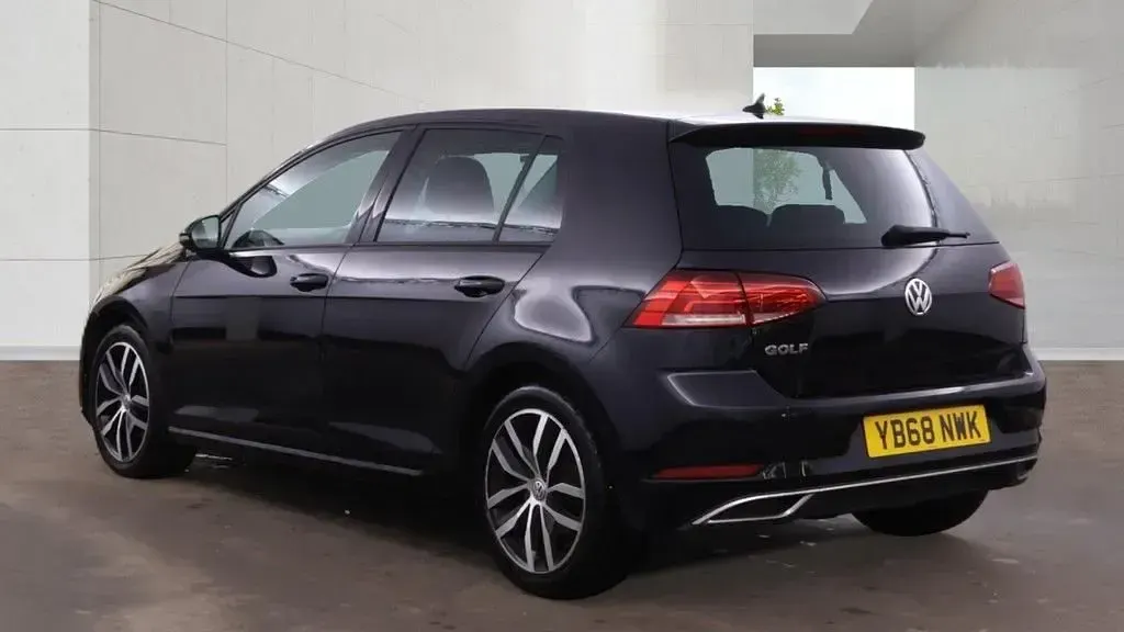 Used VW Golf VII GT 115 HP (84 kW) 2018 Black Hatchback