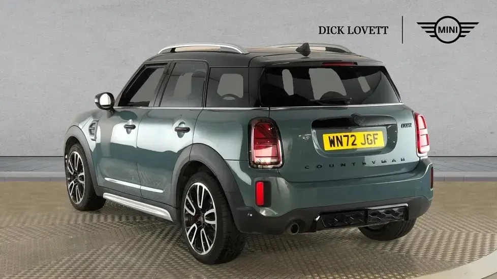 Used Mini Cooper Countryman Sport 134 HP (98 kW) 2022 Green SUV