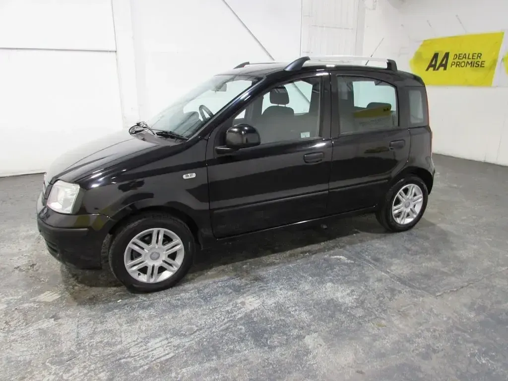 Used Fiat Panda 60 HP (44 kW) 2010 Black Hatchback