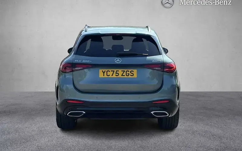 Used Mercedes GLC300 Urban 313 HP (230 kW) 2025 Silver SUV