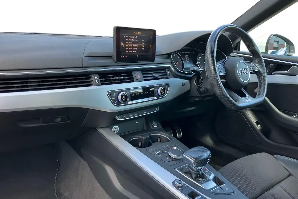 Used Audi A5 Cabriolet S-Line 190 HP (139 kW) 2019 White Cabriolet