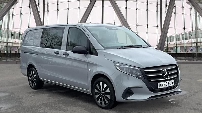 Used Mercedes Vito 190 HP (139 kW) 2025 Grey Van