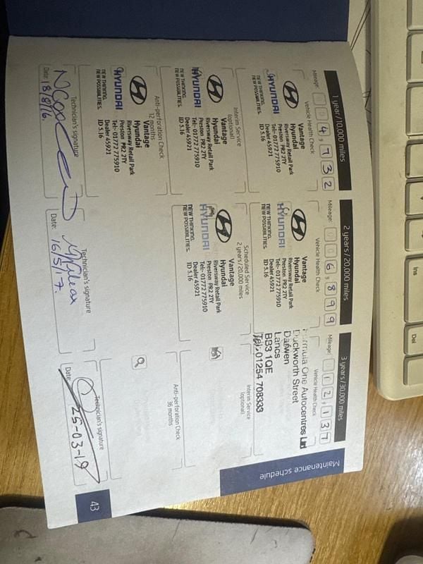 Silver Used 2015 Hyundai Santa Fe Premium SE SUV | £8,690 (Good price) - Image 1/4