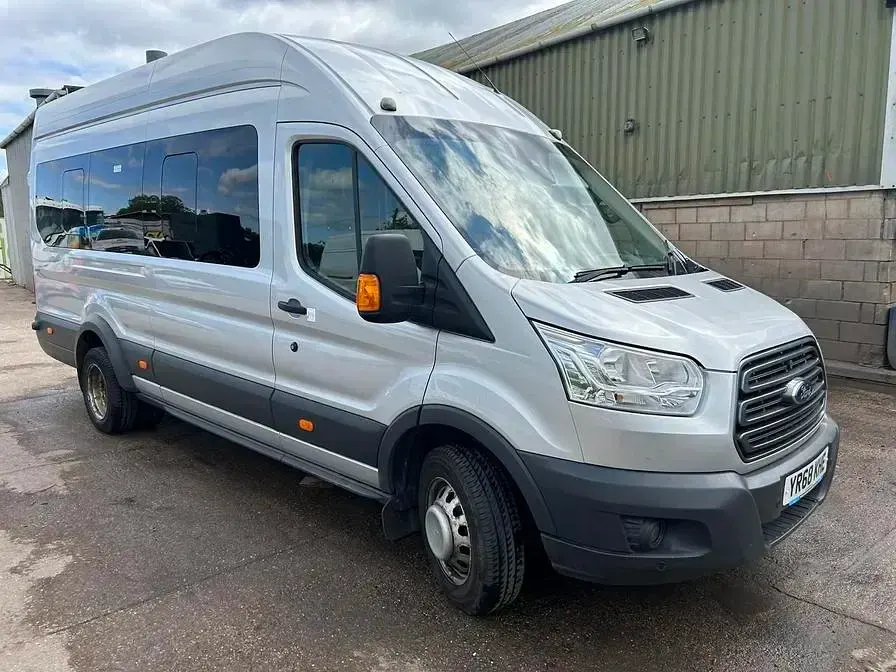 Used Ford Transit Trend 155 HP (114 kW) 2018 Silver Van