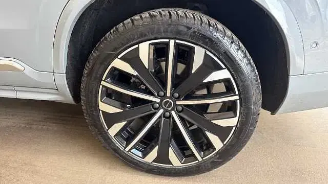 Usado Volvo XC90 Ultra 247 HP (181 kW) 2025 SUV