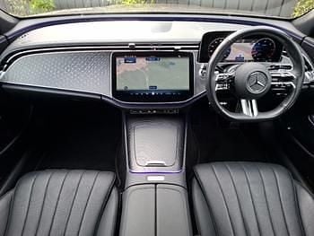 Used Mercedes E220 Advanced 197 HP (144 kW) 2024 Brown Estate