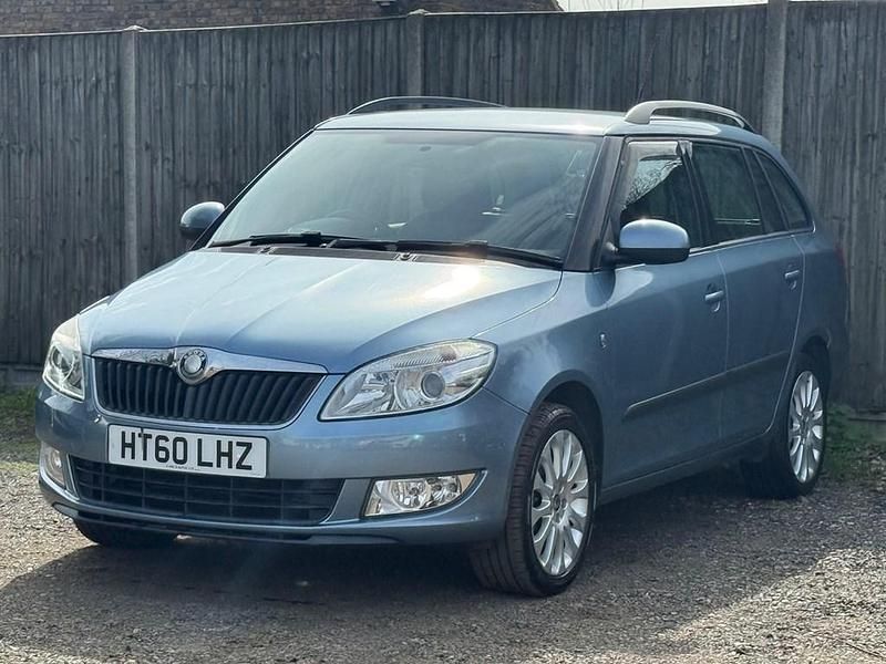 Used Skoda Fabia Elegance 105 HP (77 kW) 2010 Grey Estate
