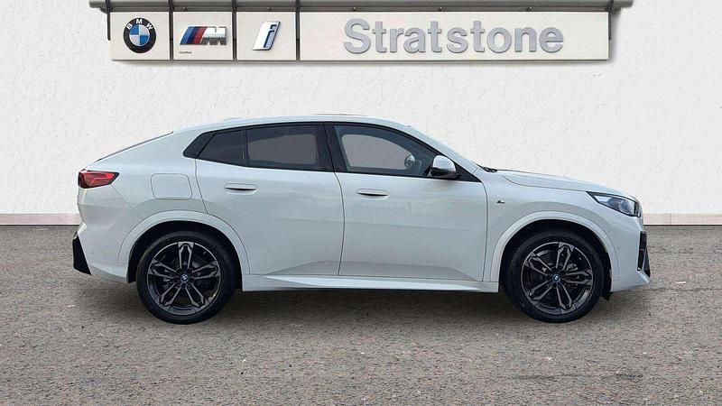 Used BMW iX2 M Sport 227 kW (309 HP) 2025 White SUV