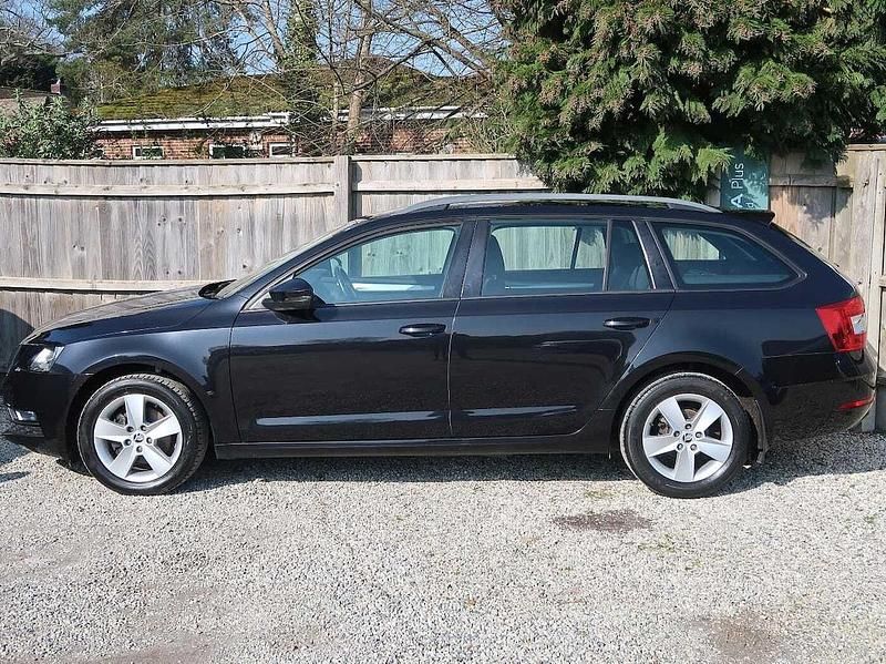 Used Skoda Octavia 110 HP (80 kW) 2018 Black magic pearlescent Estate