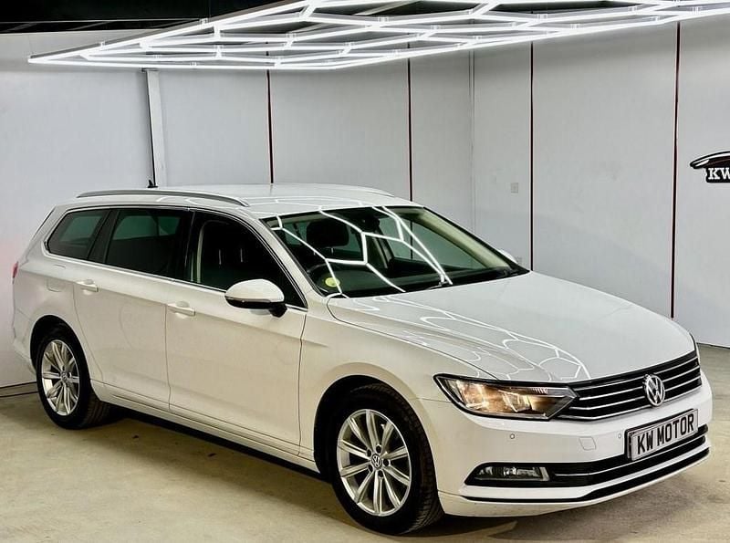 Used VW Passat Business 150 HP (110 kW) 2016 White Estate