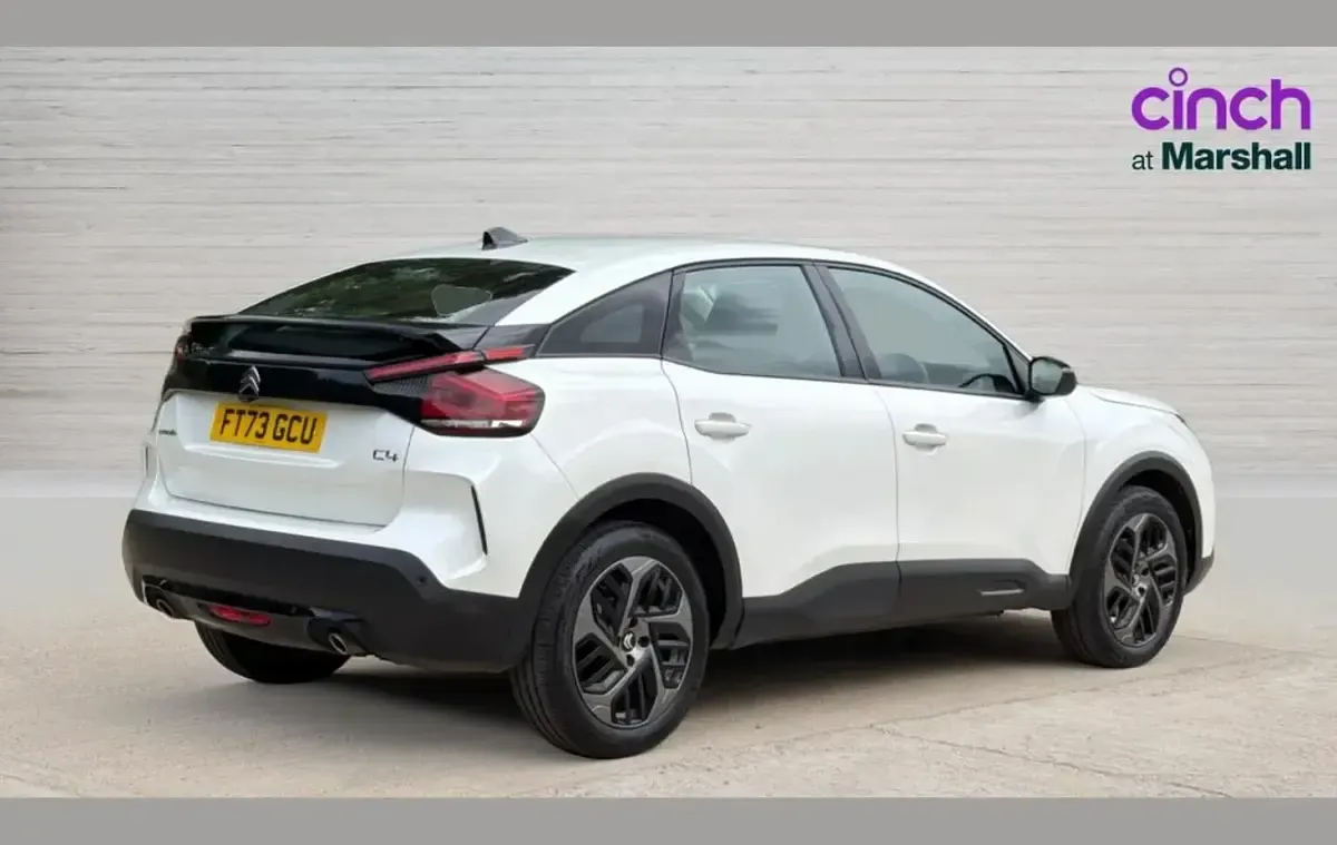 Used Citroën C4 PureTech 128 HP (94 kW) 2023 White SUV