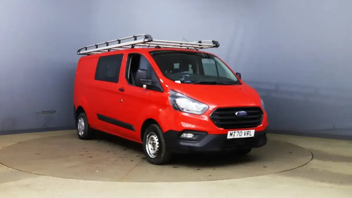 Used Ford Transit Custom 105 HP (77 kW) 2021 Red Van