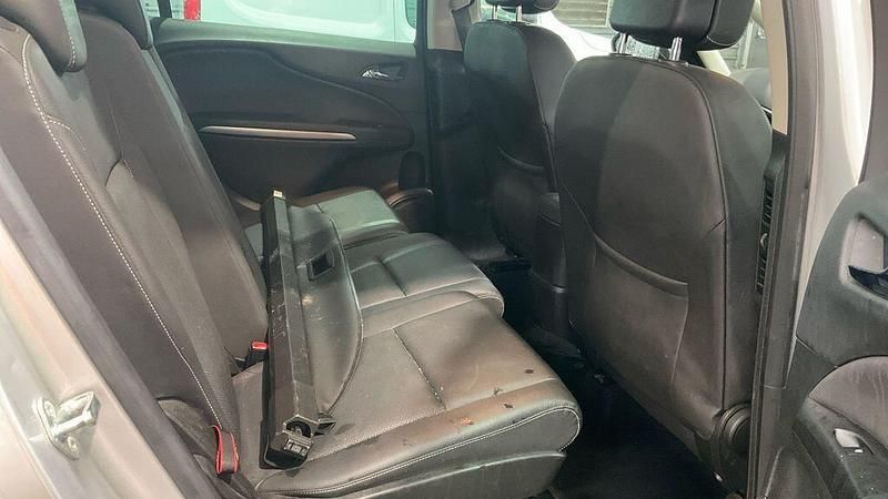 Used Vauxhall Zafira SRi 2017 Silver MPV