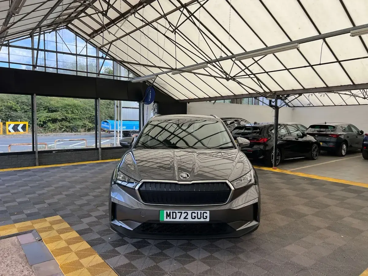Used Skoda Enyaq iV 150 kW (204 HP) 2023 Grey SUV