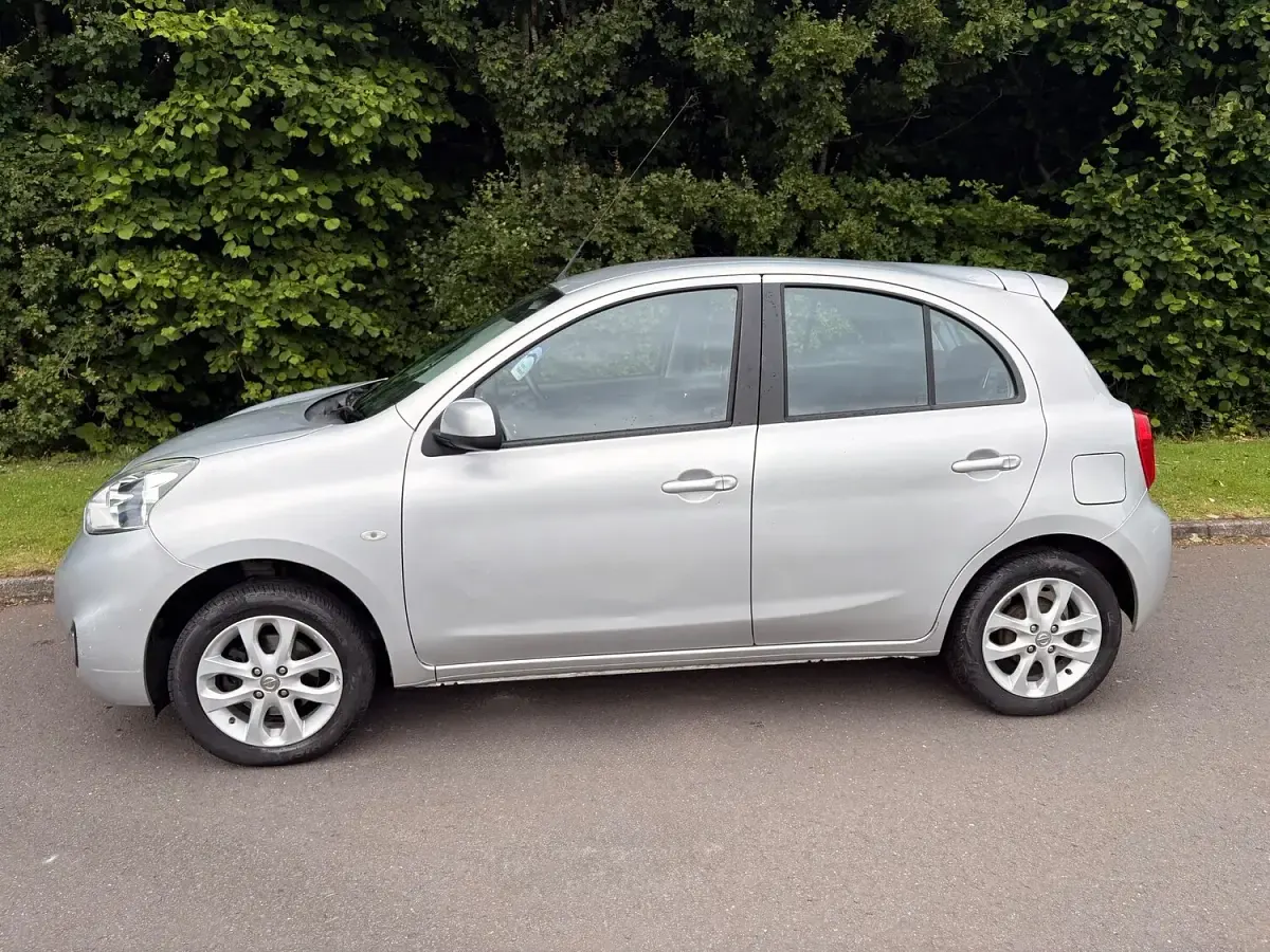 Used Nissan Micra Acenta 80 HP (58 kW) 2014 Silver Hatchback