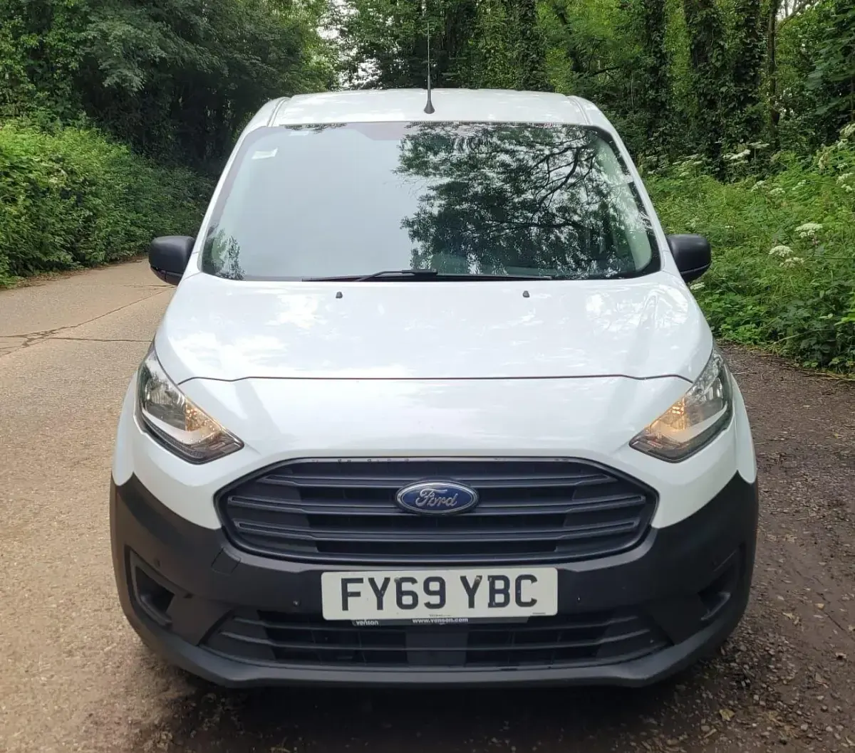 Used Ford Transit Connect S 100 HP (73 kW) 2020 White MPV