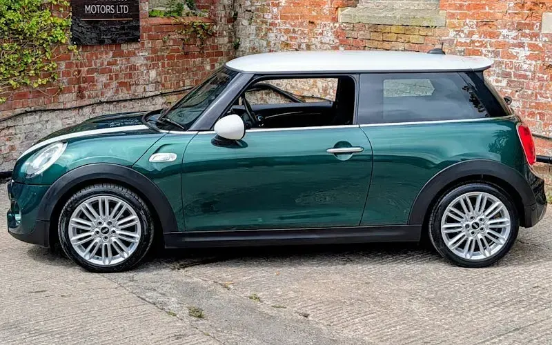 Used Mini Cooper S Hatch 170 HP (125 kW) 2014 Green Hatchback