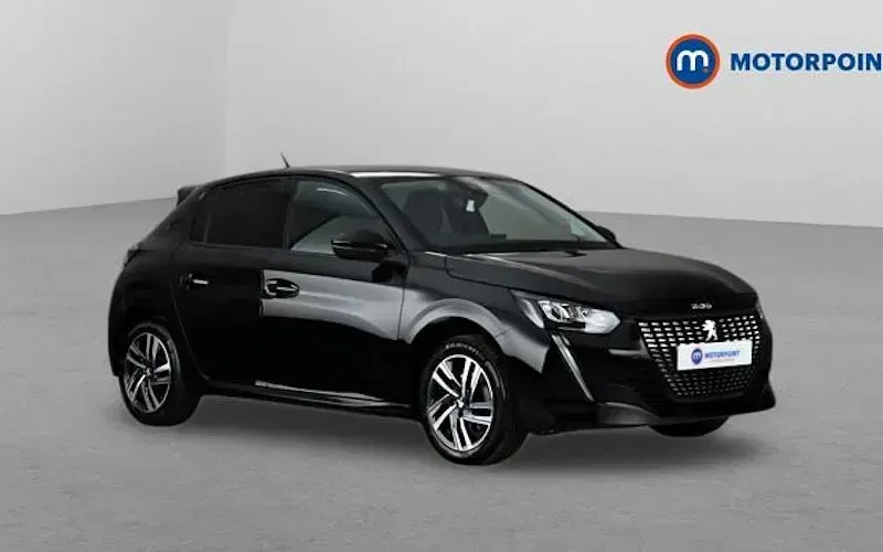 Gebraucht Peugeot 208 Allure+ 131 PS (96 kW) 2023 Kleinwagen