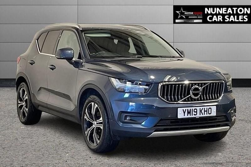 Blue Used 2019 Volvo XC40 Inscription SUV | £15,950 (Good price) - Image 1/1
