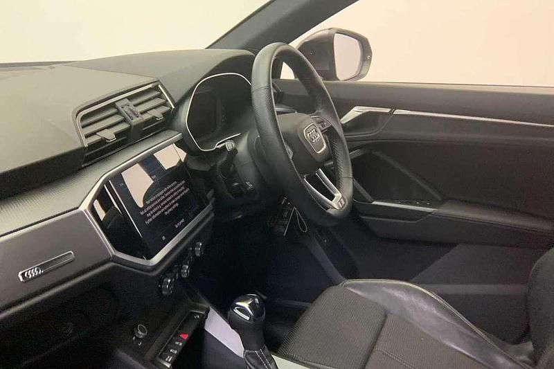 Image 2/4