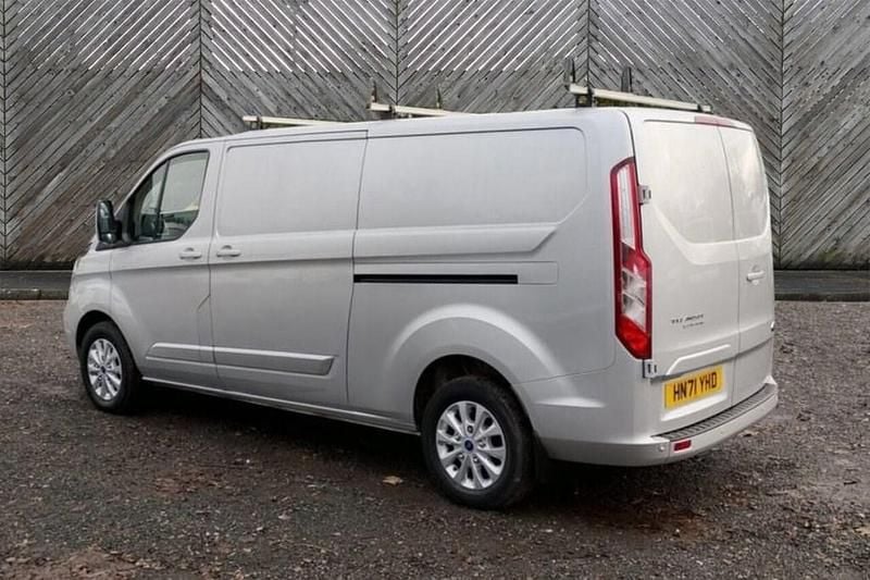 Used Ford Transit Custom Limited 130 HP (95 kW) 2021 Silver Van