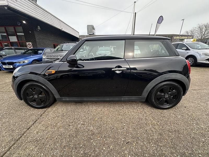 Used Mini Cooper D Hatch 2014 Black Hatchback